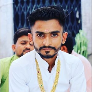 Meet your Posher, Bhavesh